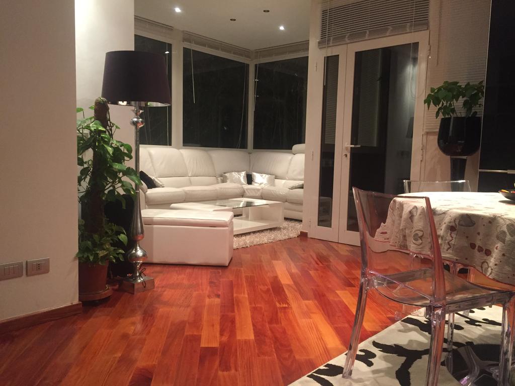 Stelle di Mari | Appartamento di Lusso a Milano | Hotel a Rho
